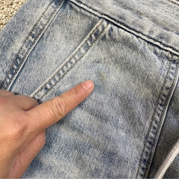 American Eagle Women’s Super High Waisted Cargo Denim Jogger Jeans in Ice Blue 4 - Picture 16 of 16